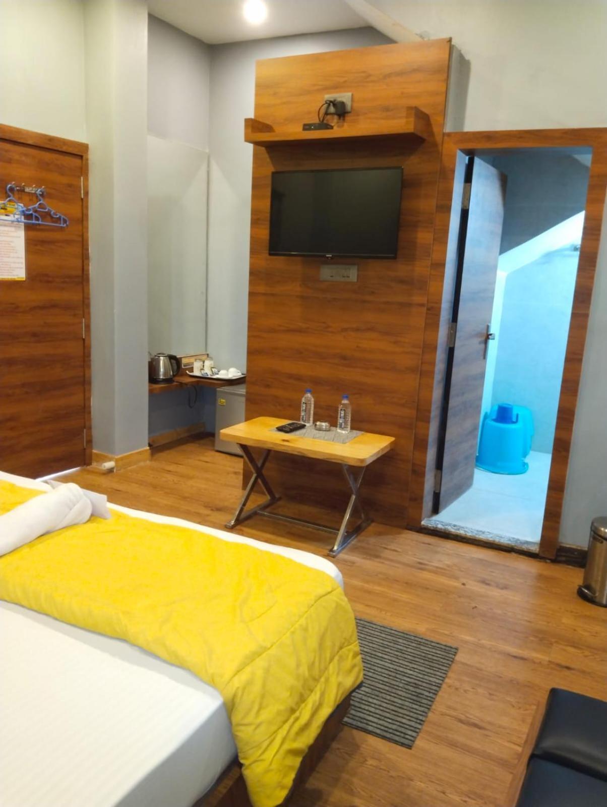The Promise Hotel And Resort Tajpur Phòng bức ảnh